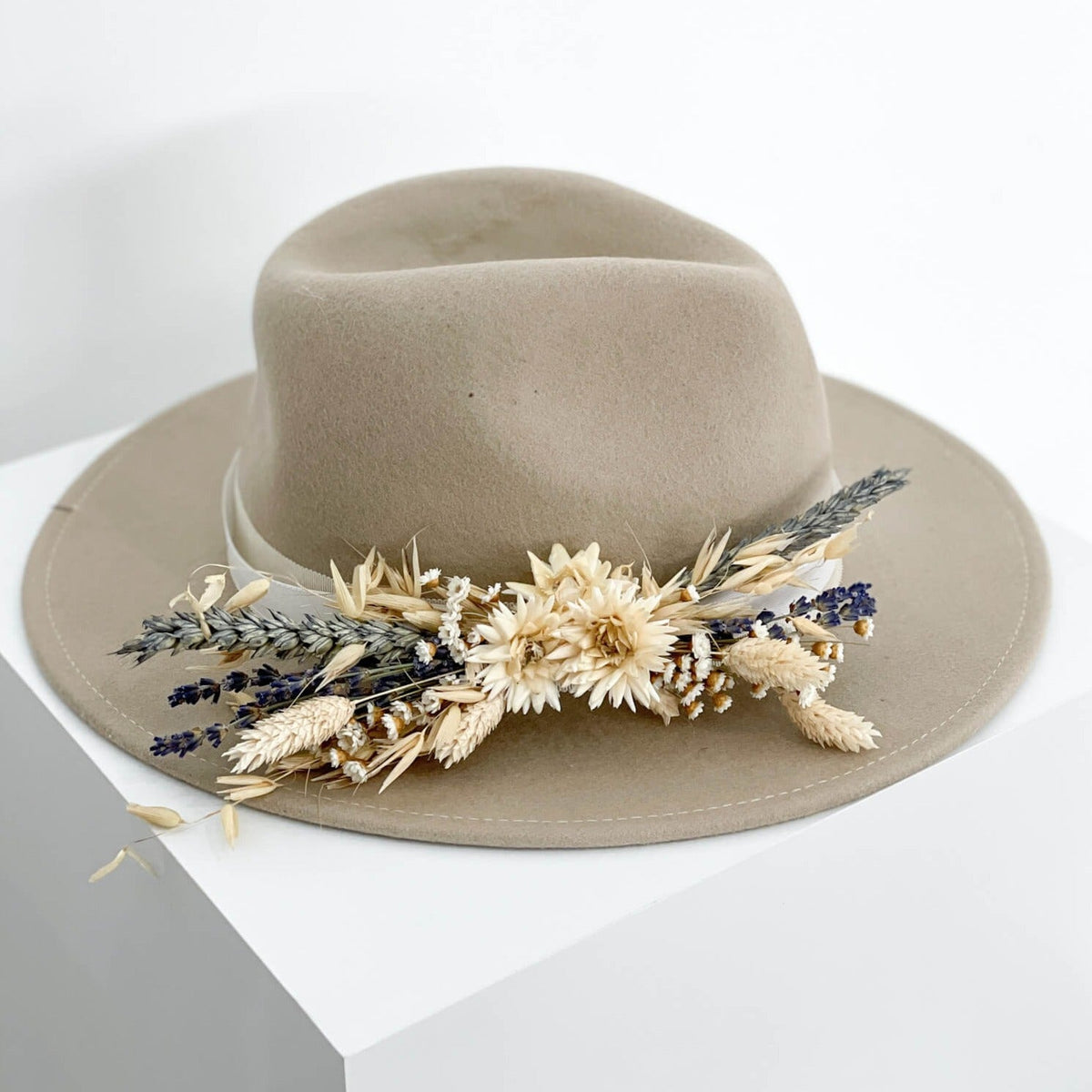 Hutband Trockenblumen beige blau - Lykke&You GmbH