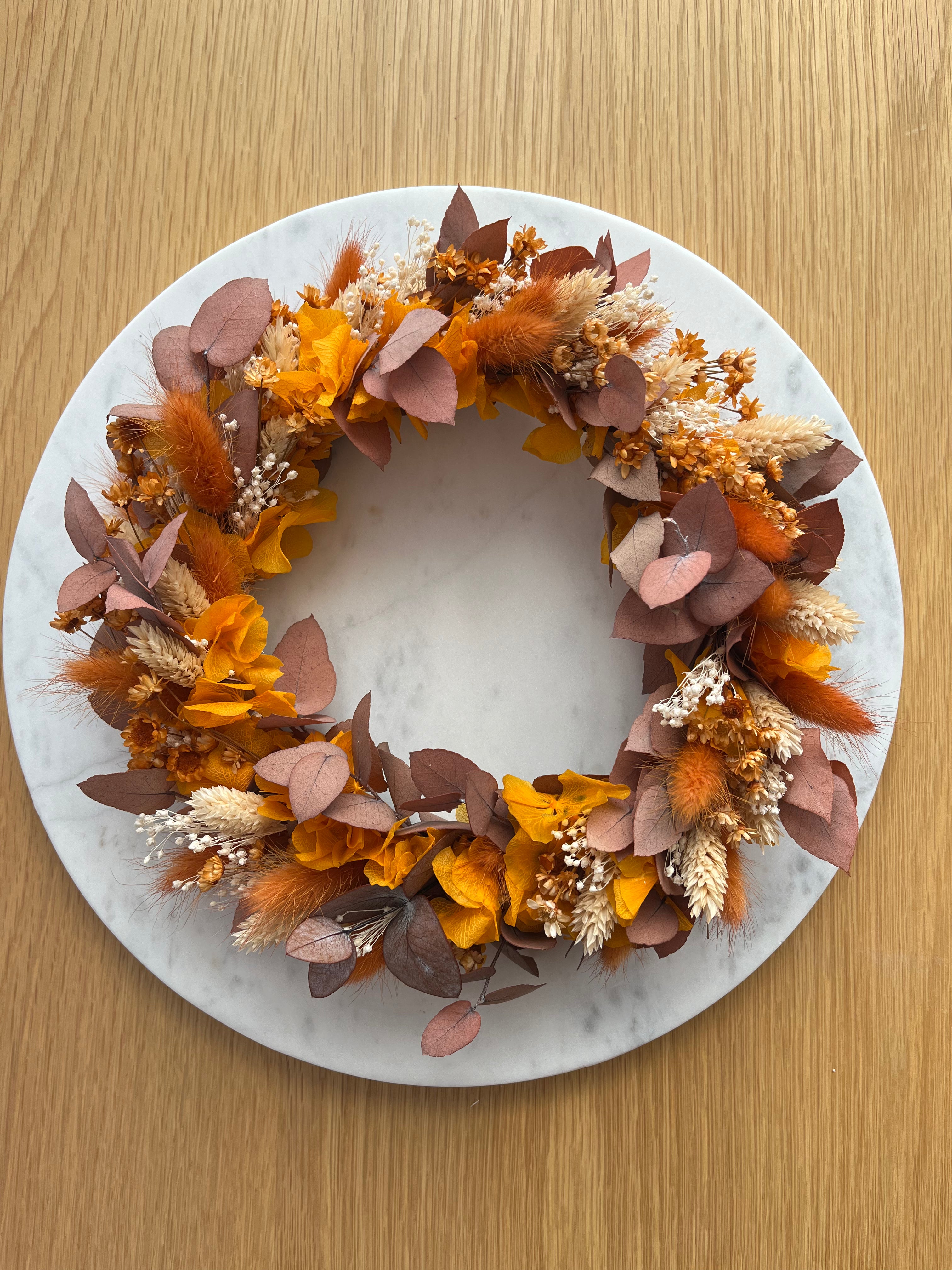 Trockenblumenkranz in herbstlich orange - Lykke&You GmbH