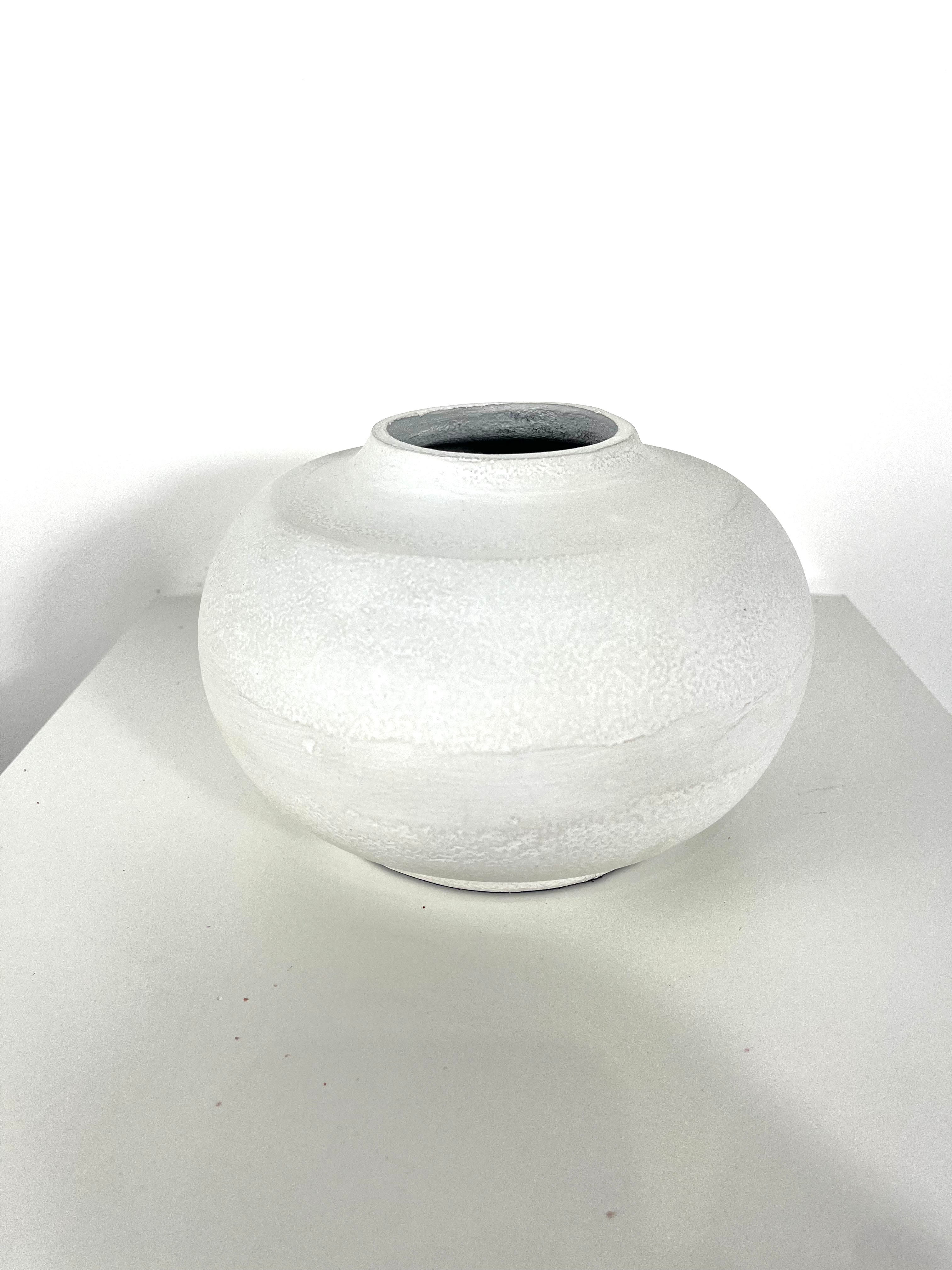 Vase Nieva small - hellgrau / beige - Lykke&You GmbH