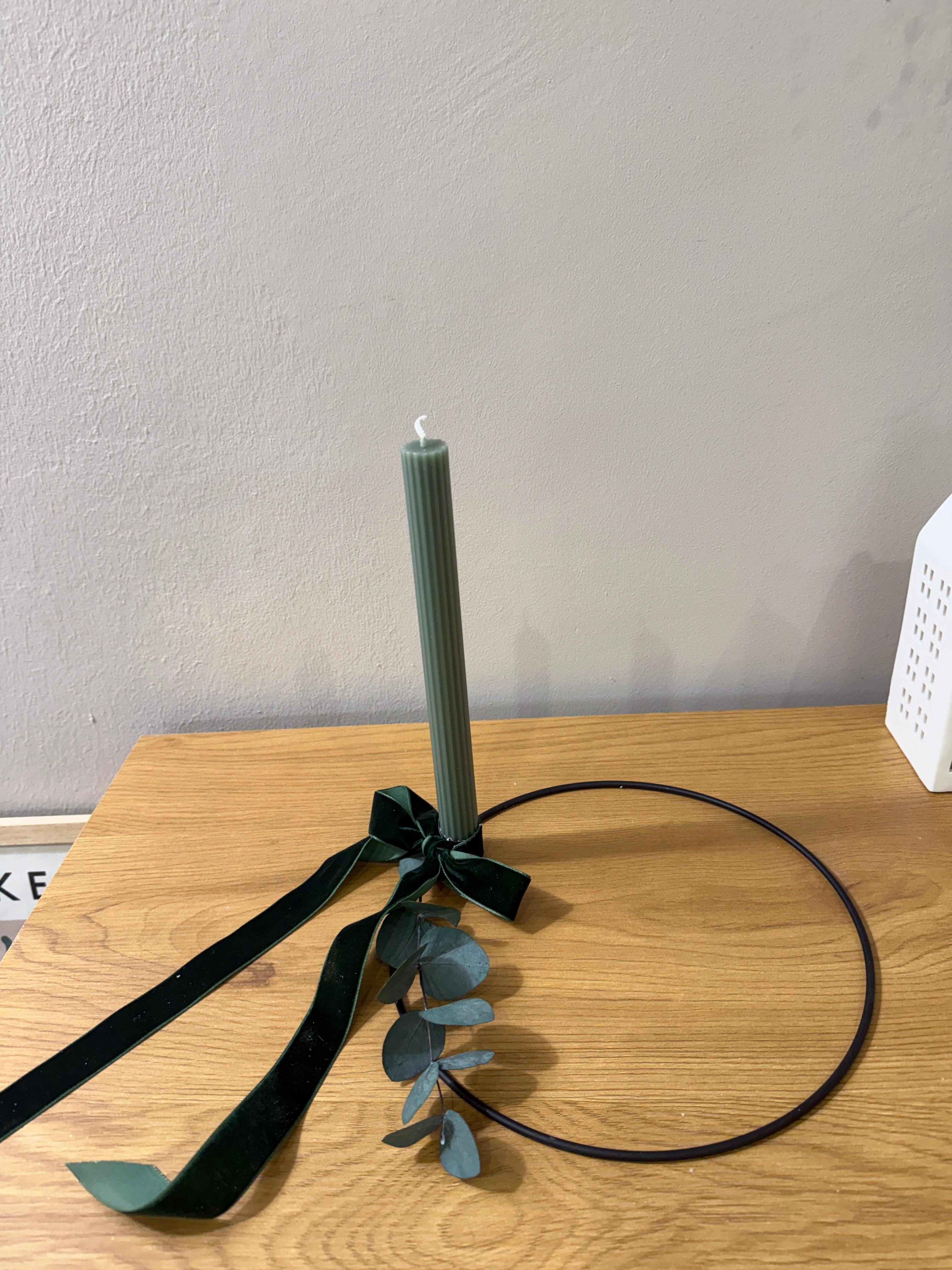 Kerzenhalter aus Metall - schwarz