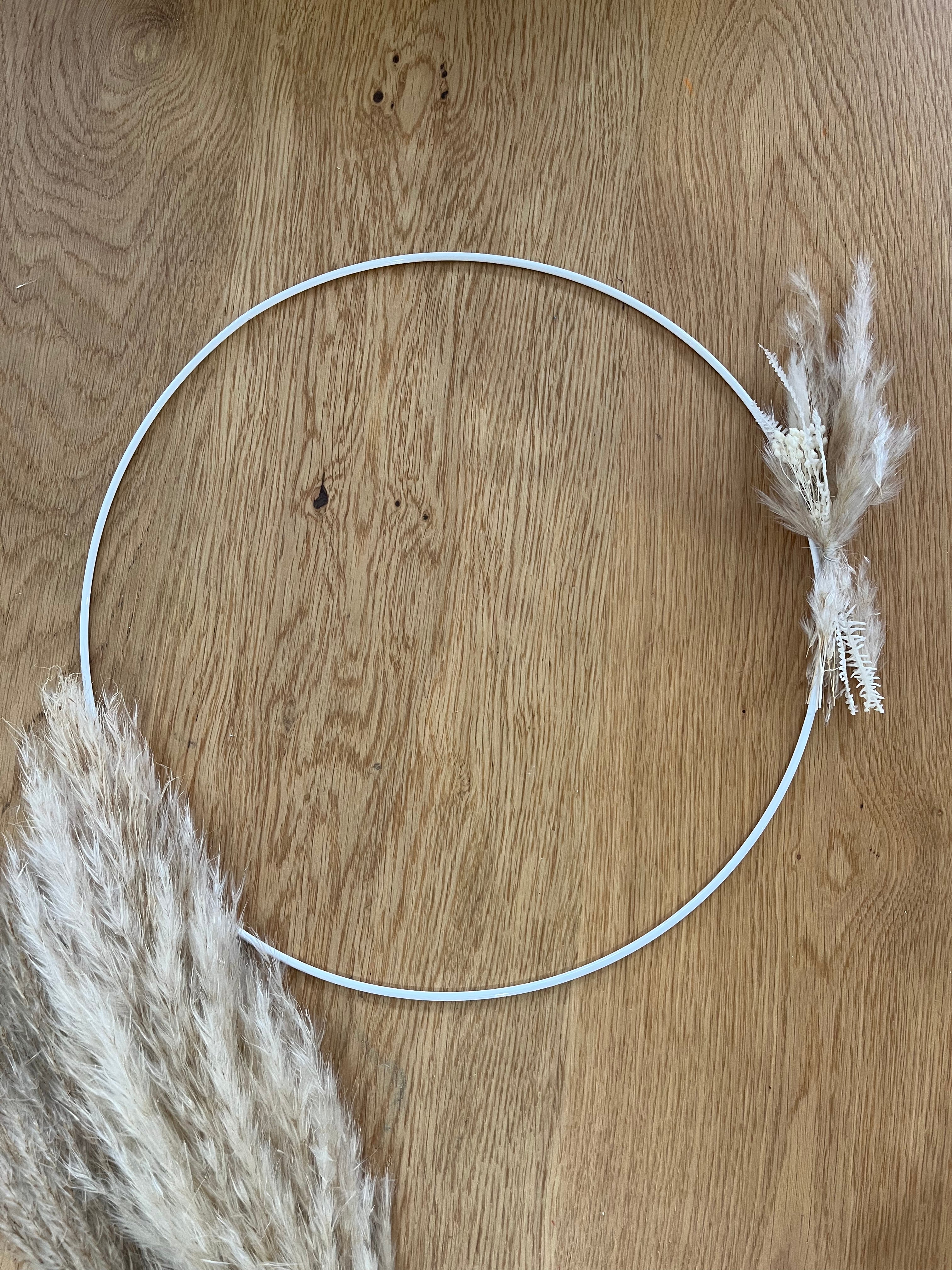 Boho Heaven: Trockenblumenkranz mit Pampasgras - Lykke&You GmbH