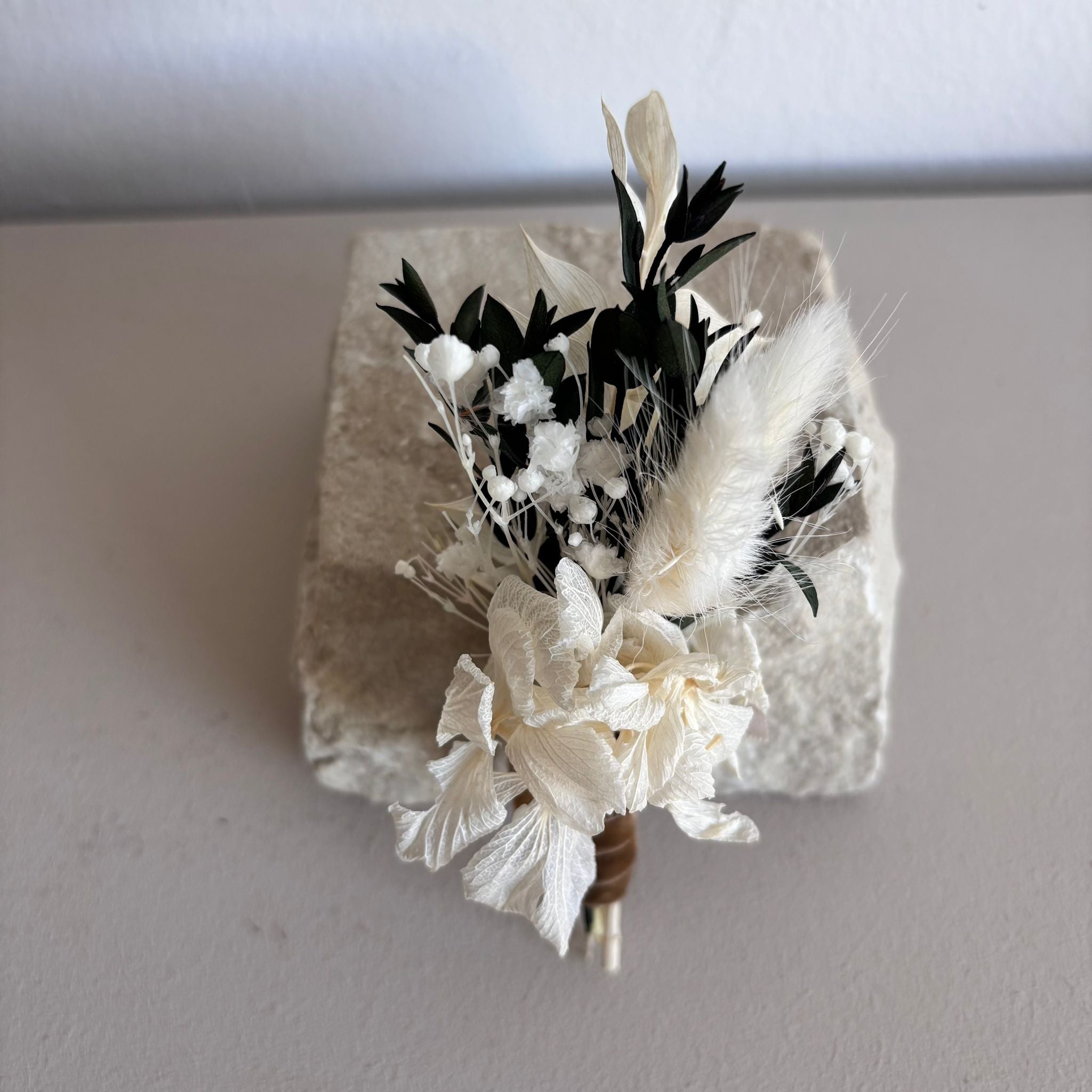 Anstecker Bräutigam Hortensie weiß - OUTLET