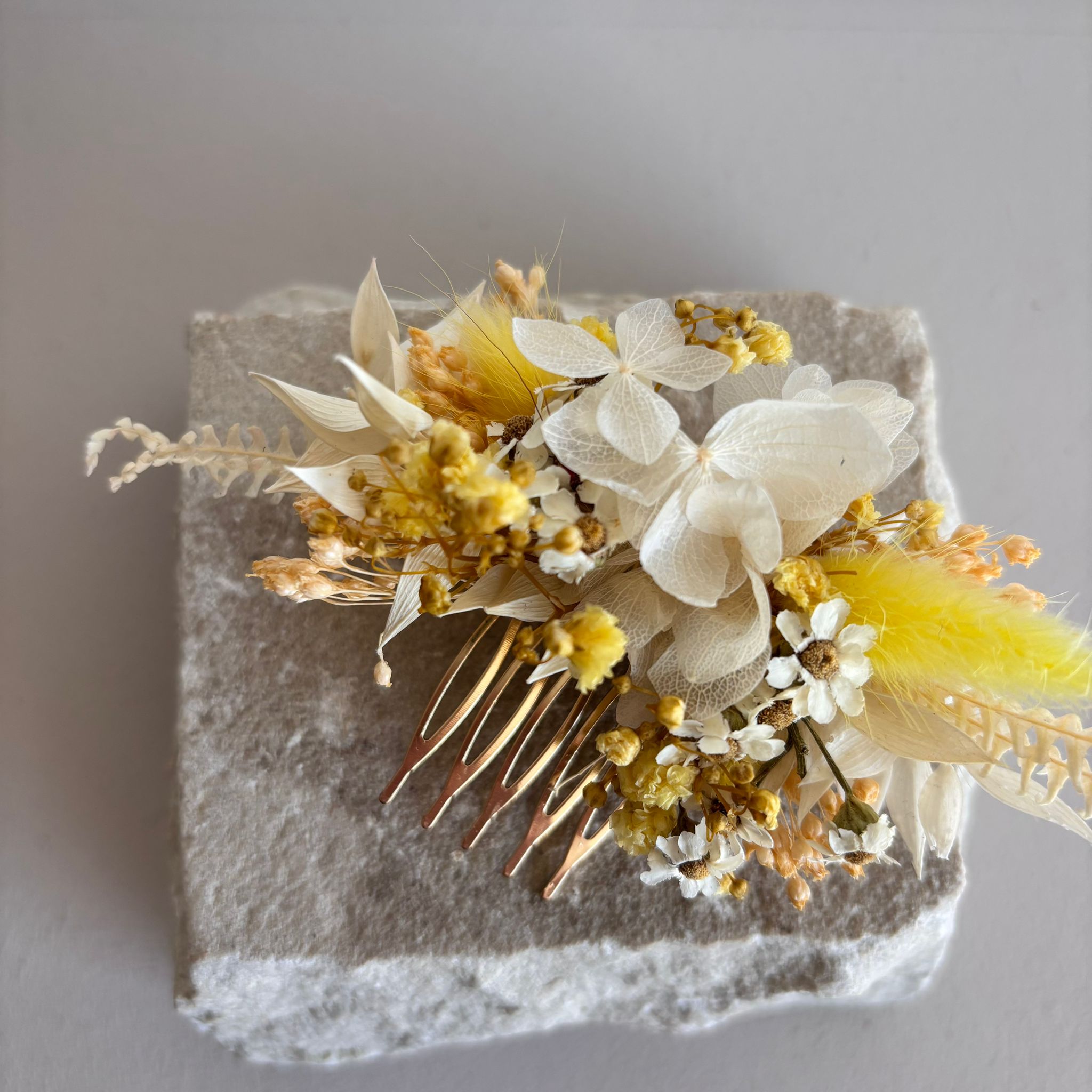 Haarkamm Trockenblumen gelb Gänseblümchen - OUTLET