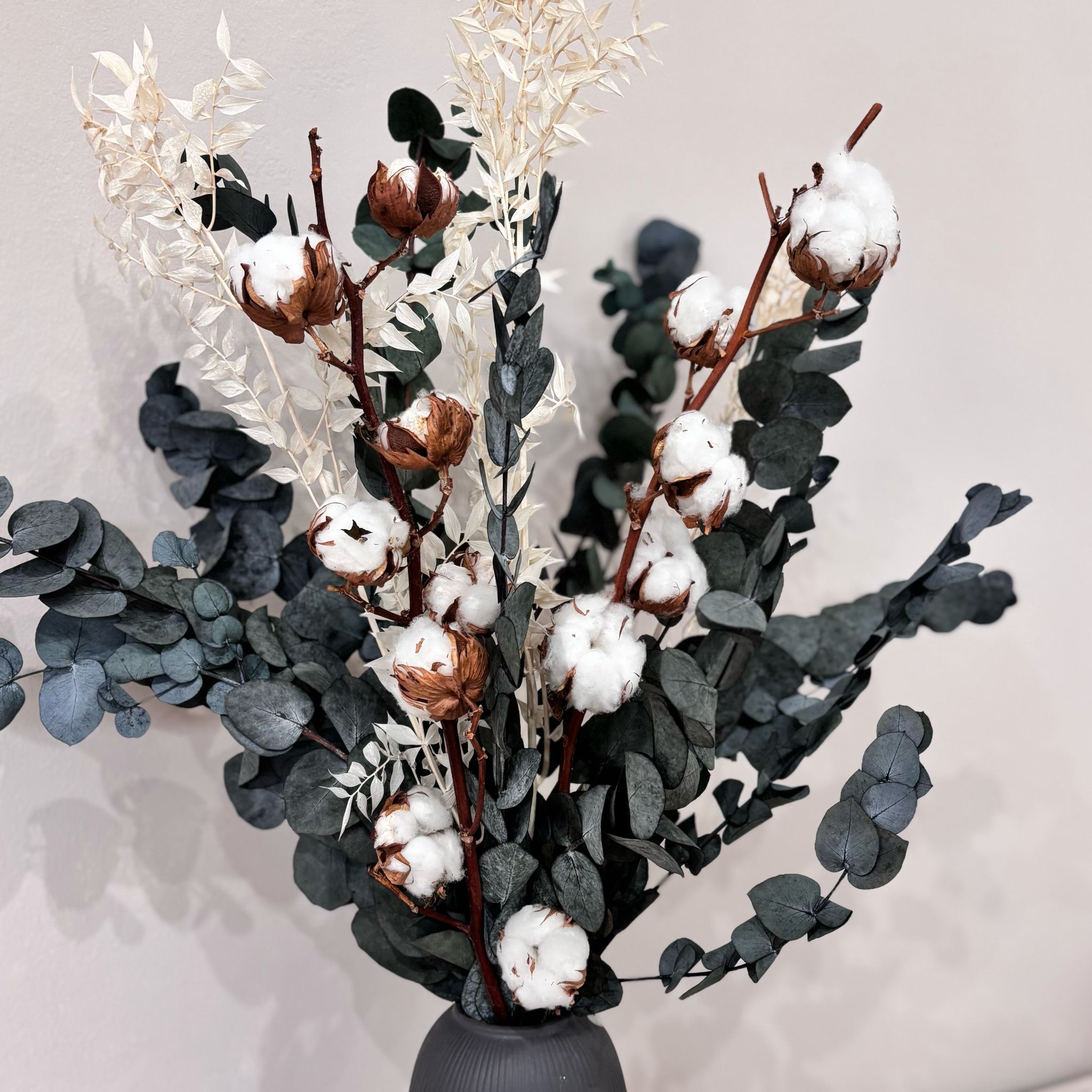 Cotton Breeze: dried flower bouquet with eucalyptus and cotton
