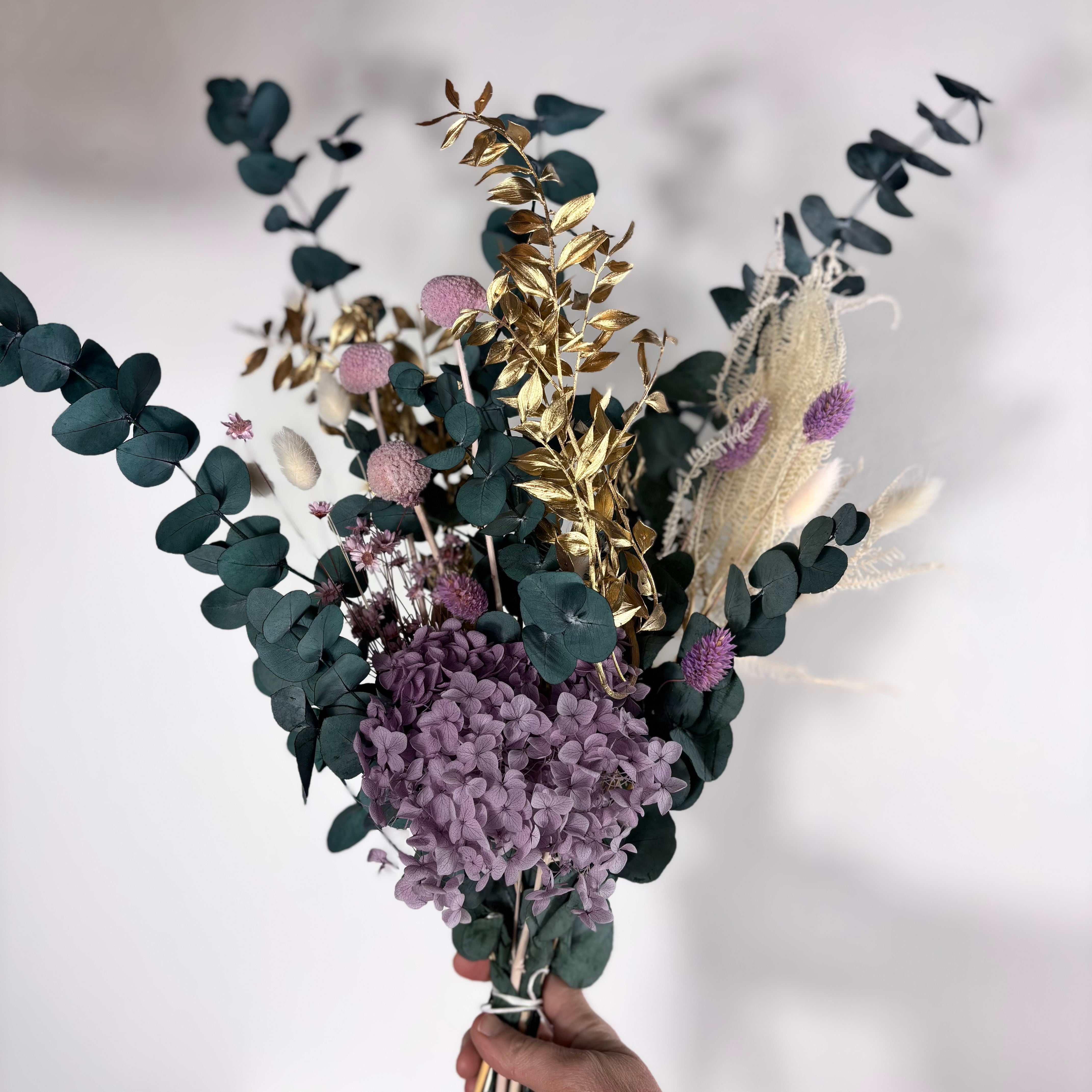 Trockenblumenstrauß Eukalyptus lila gold / Outlet - Lykke&You GmbH