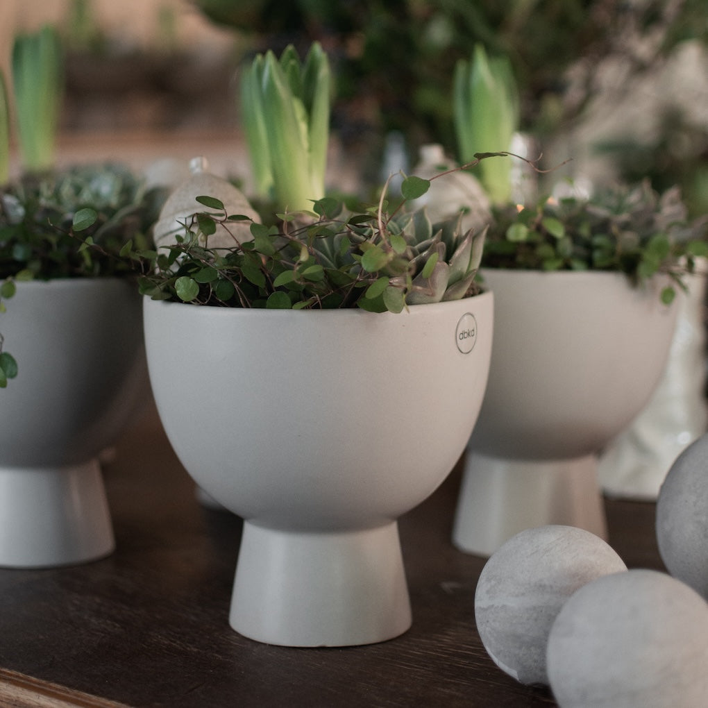 dbkd Figure Vase mit breiter Öffnung I Pot