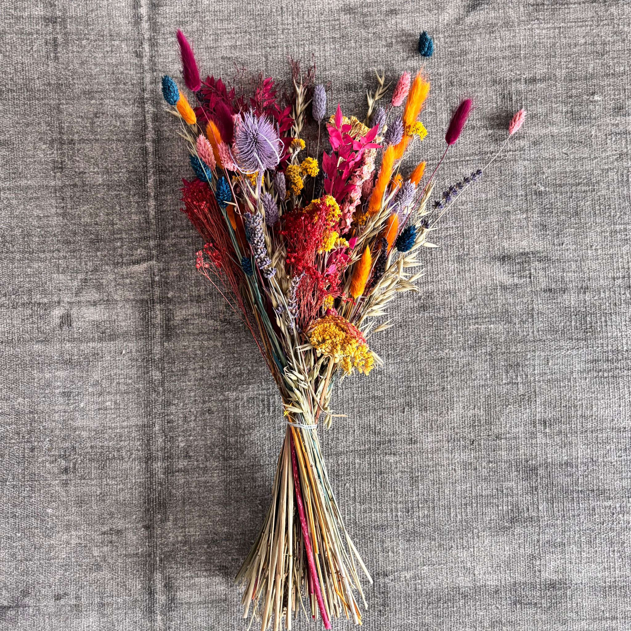 Bunte Wiese - Trockenblumenstrauß für mehr Farbe in deinem Leben - Lykke&You GmbH