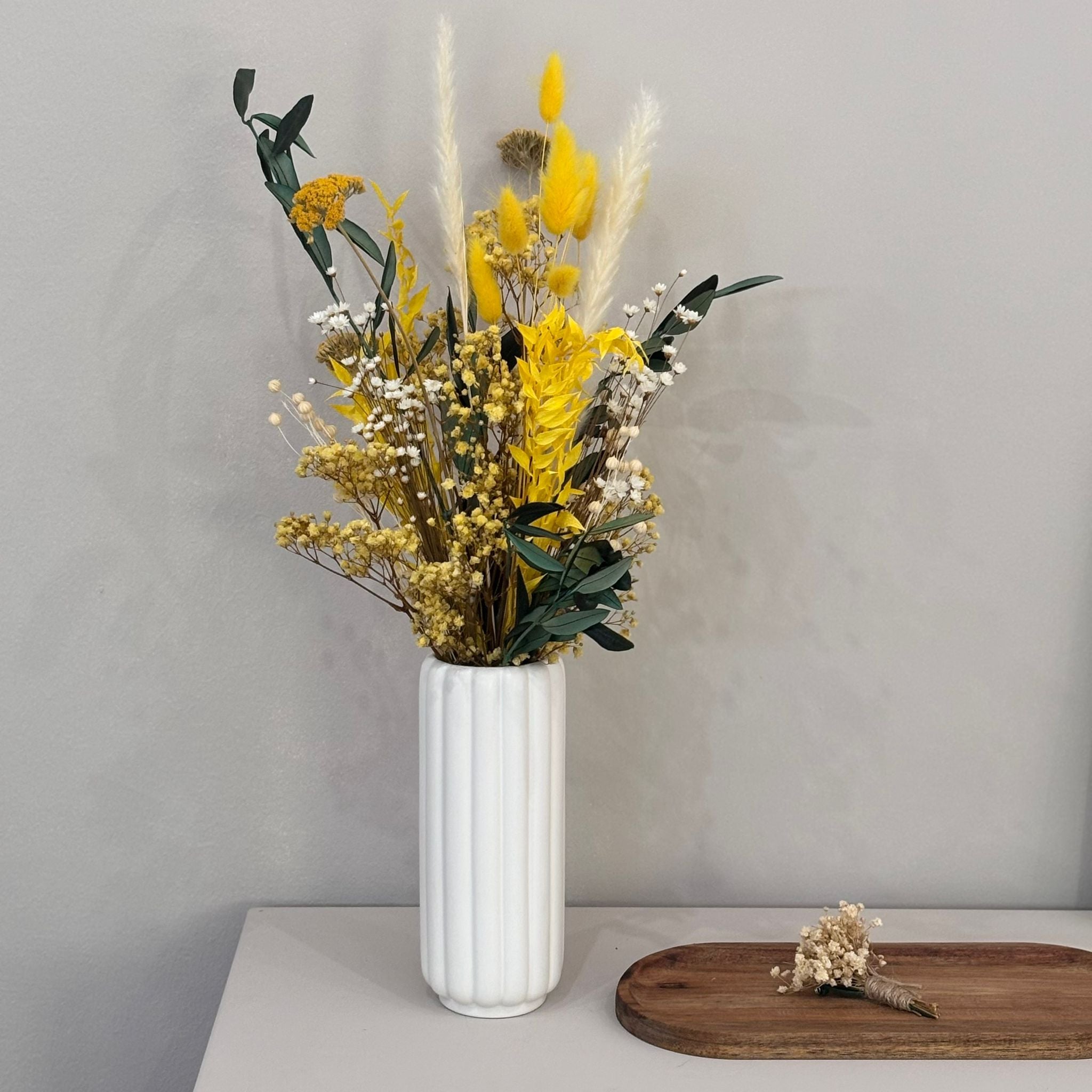 Sunrise: Leuchtender Trockenblumenstrauß in gelb - Lykke&You GmbH