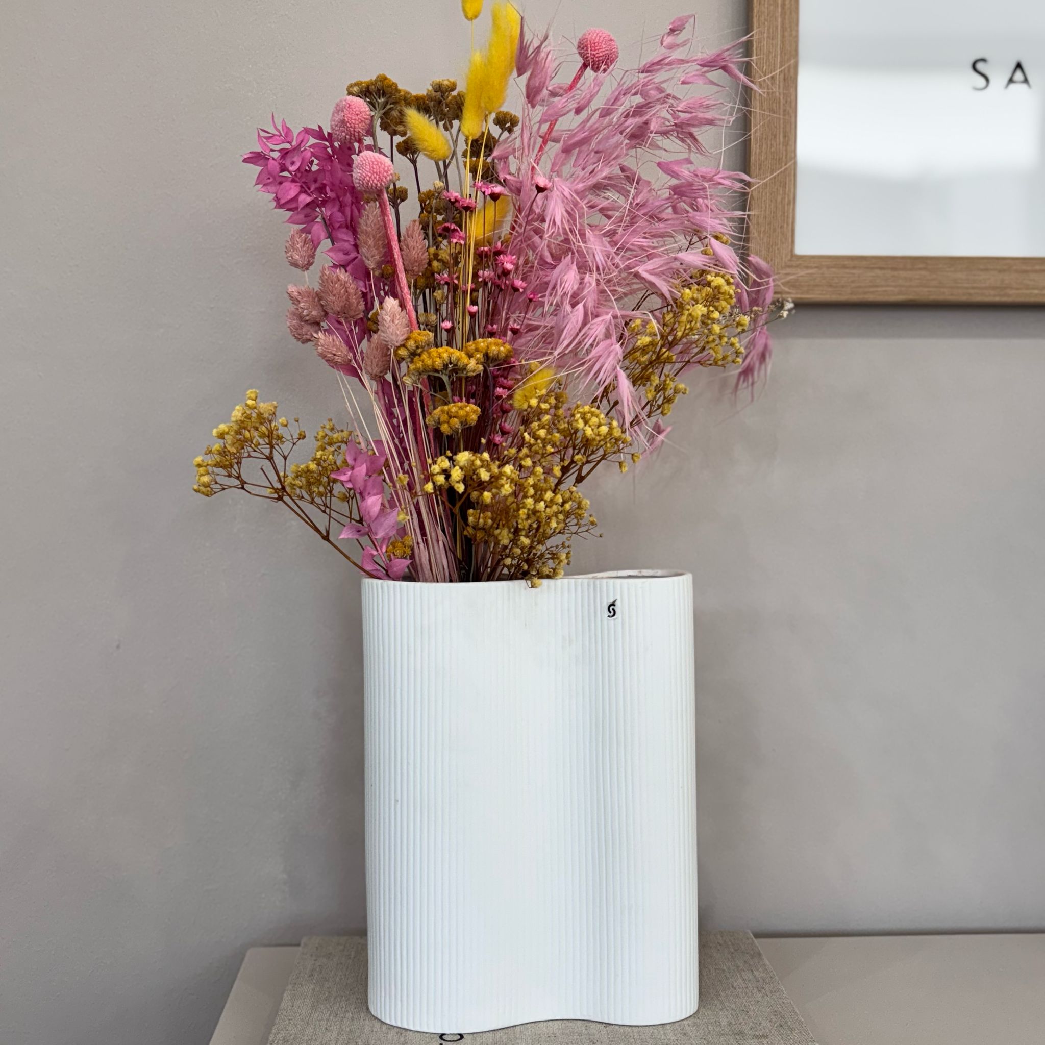 Yellow Candy: Trockenblumenstrauß in leuchtenden Farben - Lykke&You GmbH