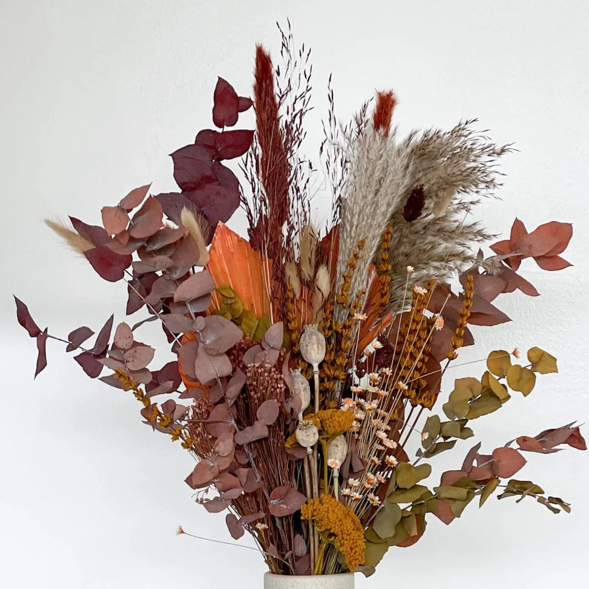 Touch of Earth: dried flower bouquet with eucalyptus and pampas grass in earthy colors