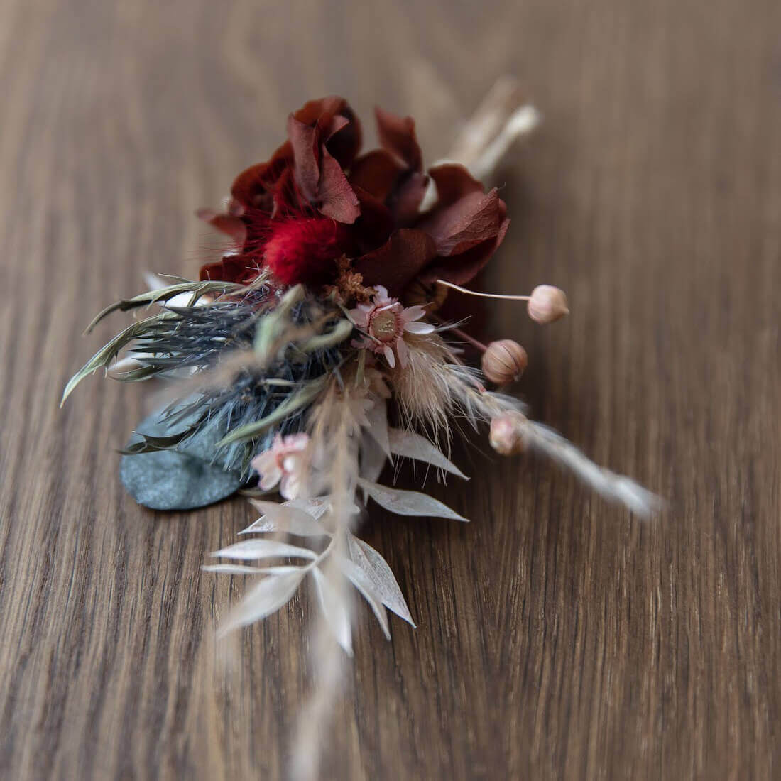Anstecker Bräutigam I Trauzeuge I Trockenblumen Eukalyptus rosa rot - Lykke&You