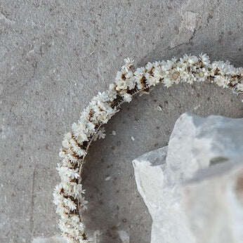 Haarreif Trockenblumen Glixia weiß für Hochzeit und Blumenkinder - weiss -Lykke&You