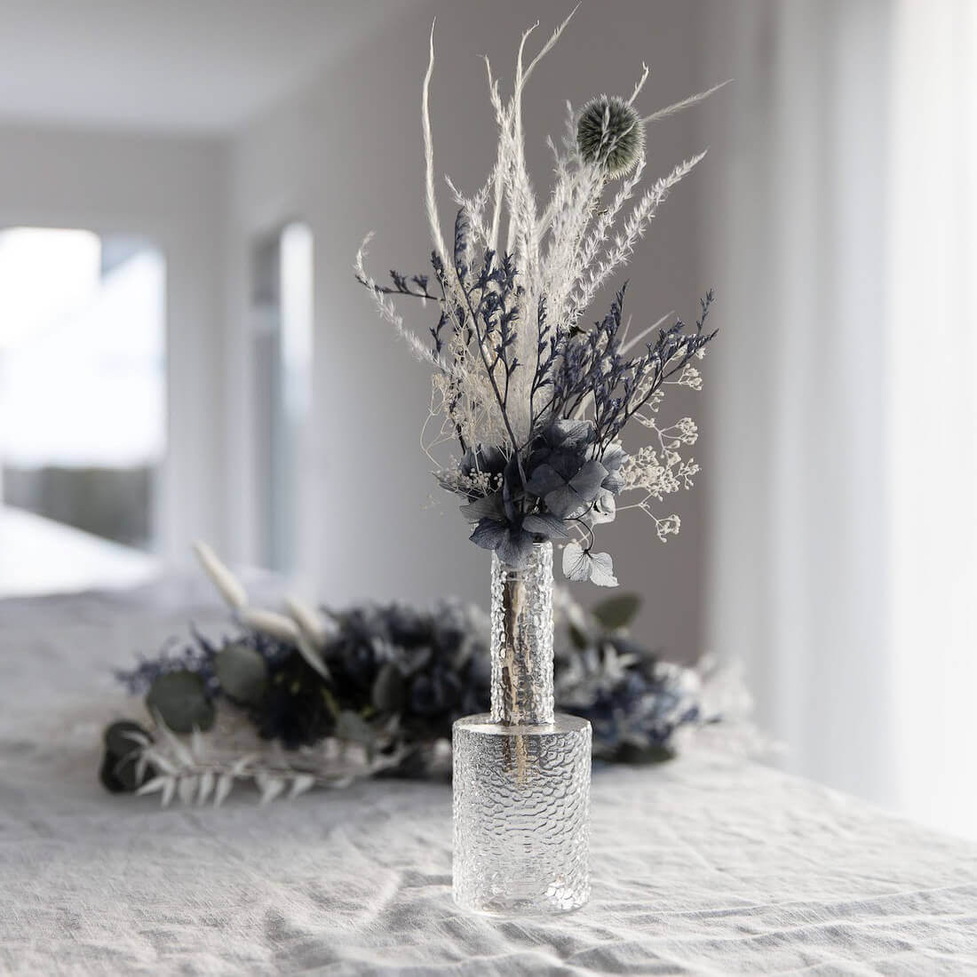 Trockenblumenstrauß Mini Tischdeko Eukalyptus blau Outlet - Lykke&You GmbH