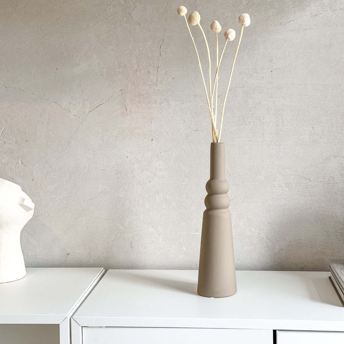 Trockenblumen als Feng Shui-Dekoration im Wohnbereich