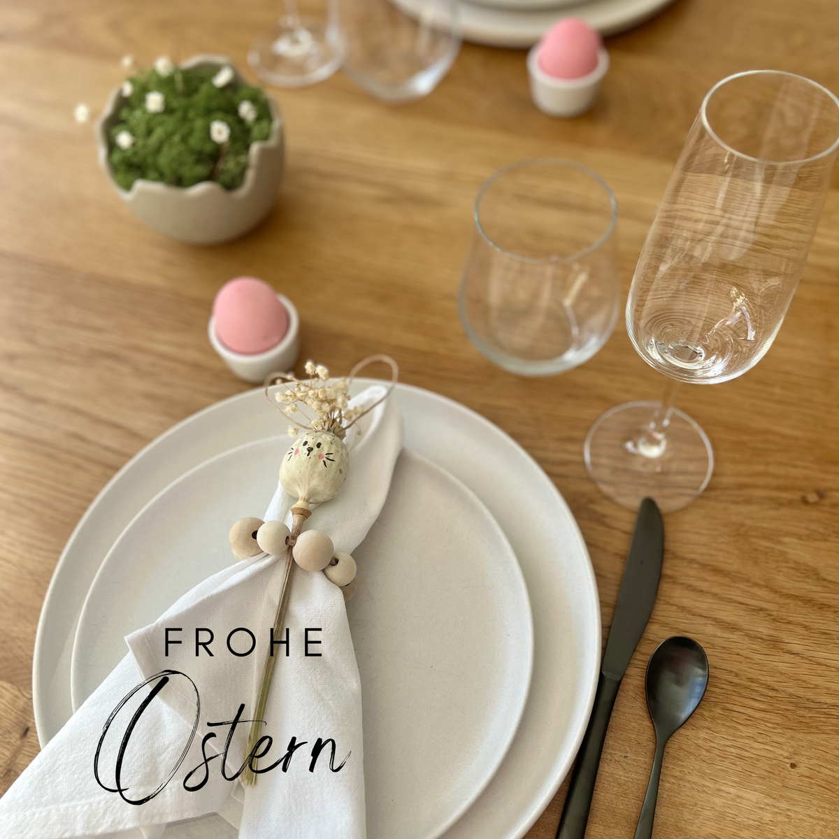 Ostergesteck mit Trockenblumen als Deko-Idee für Zuhause