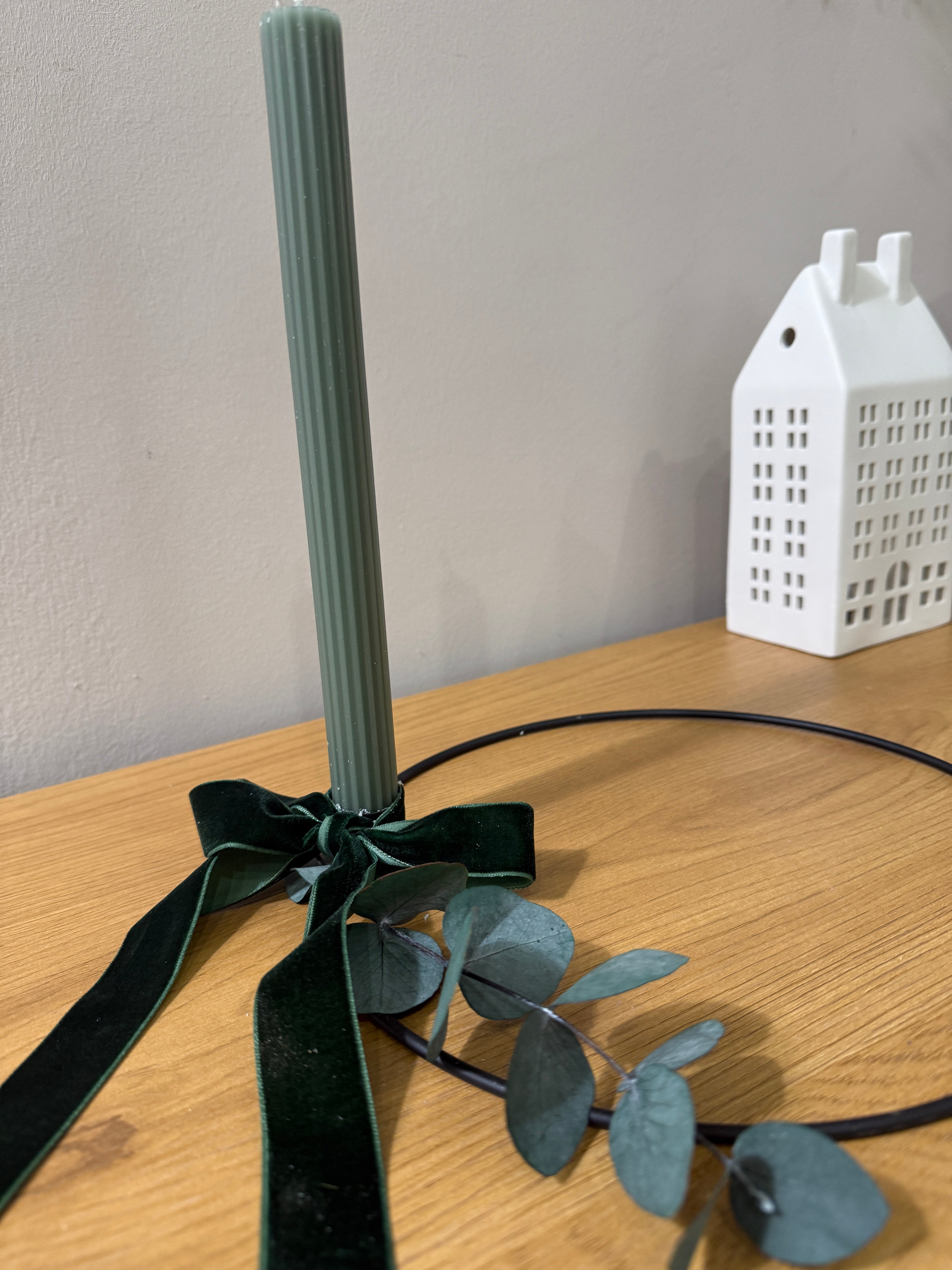 Kerzenhalter aus Metall - schwarz