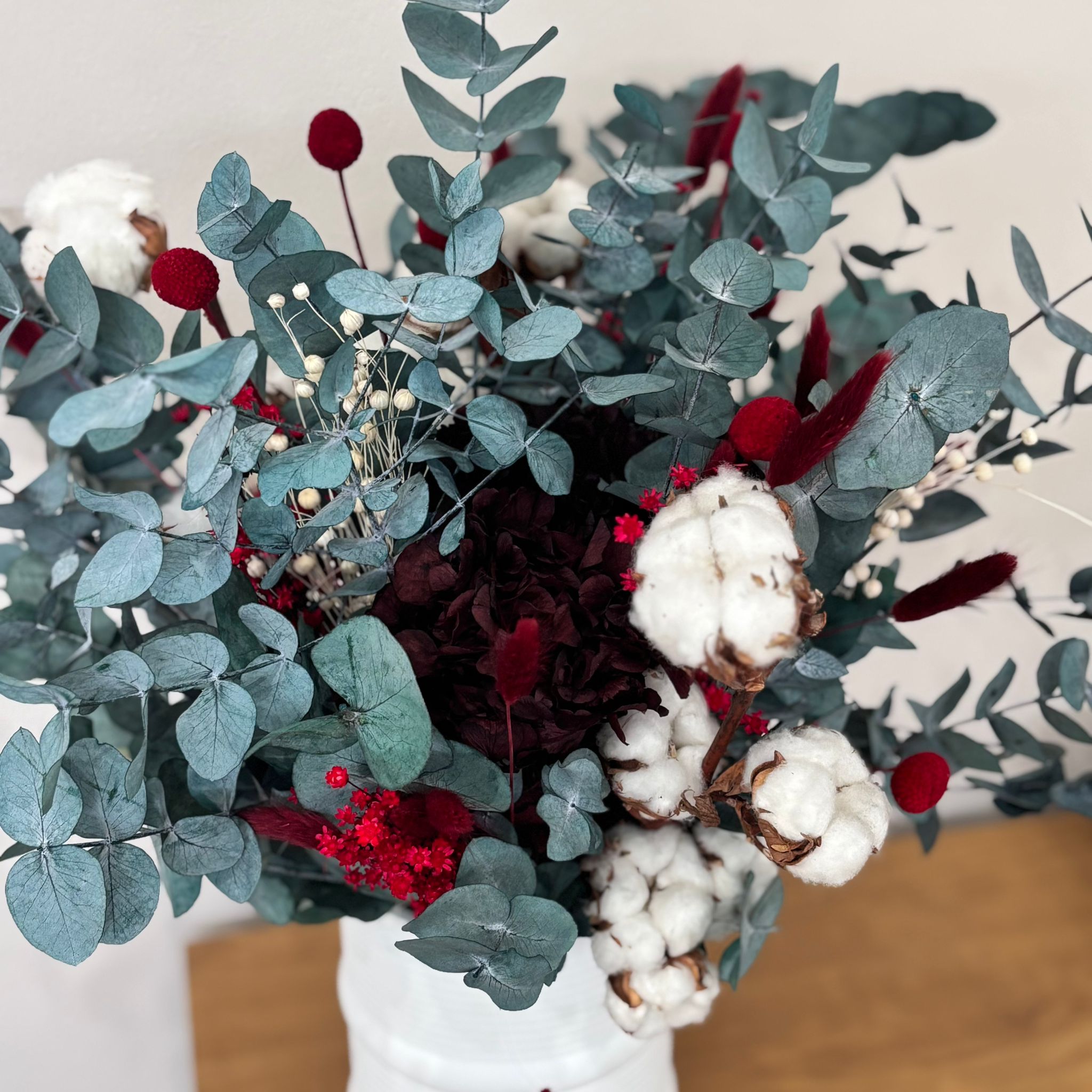 Jingle Bells - Winterlicher Trockenblumenstrauß I grün-weiß