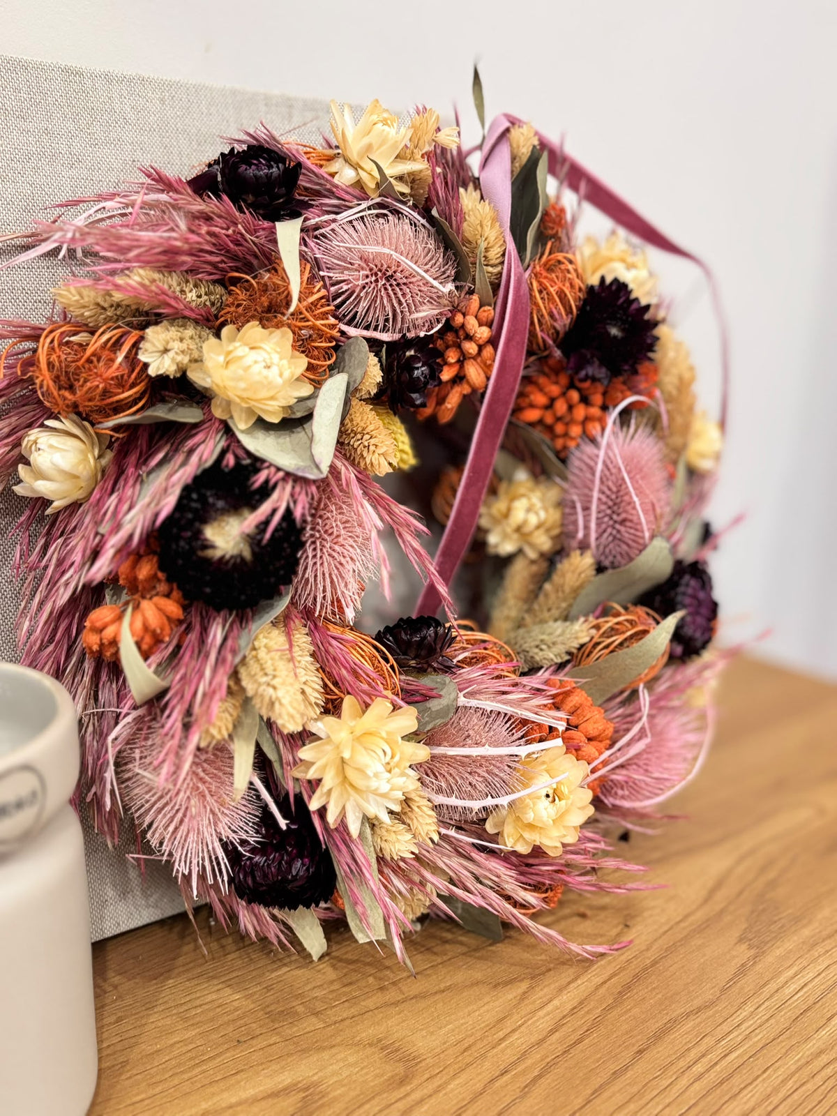 Olivia Herbstkranz – Trockenblumenkranz in warmen Farben
