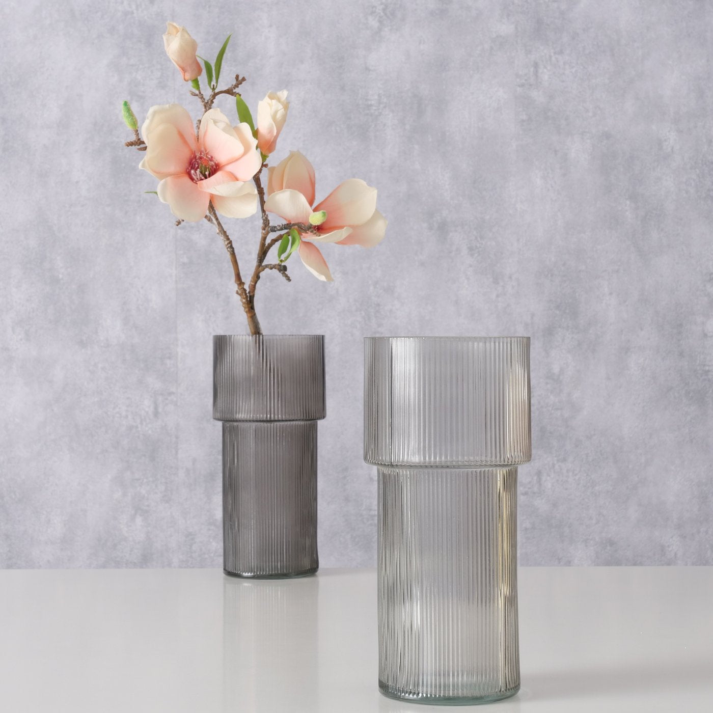 Elegante Glasvase in Grau und Dunkelgrau – Stilvolle Akzente für Dein Zuhause - Lykke&You GmbH