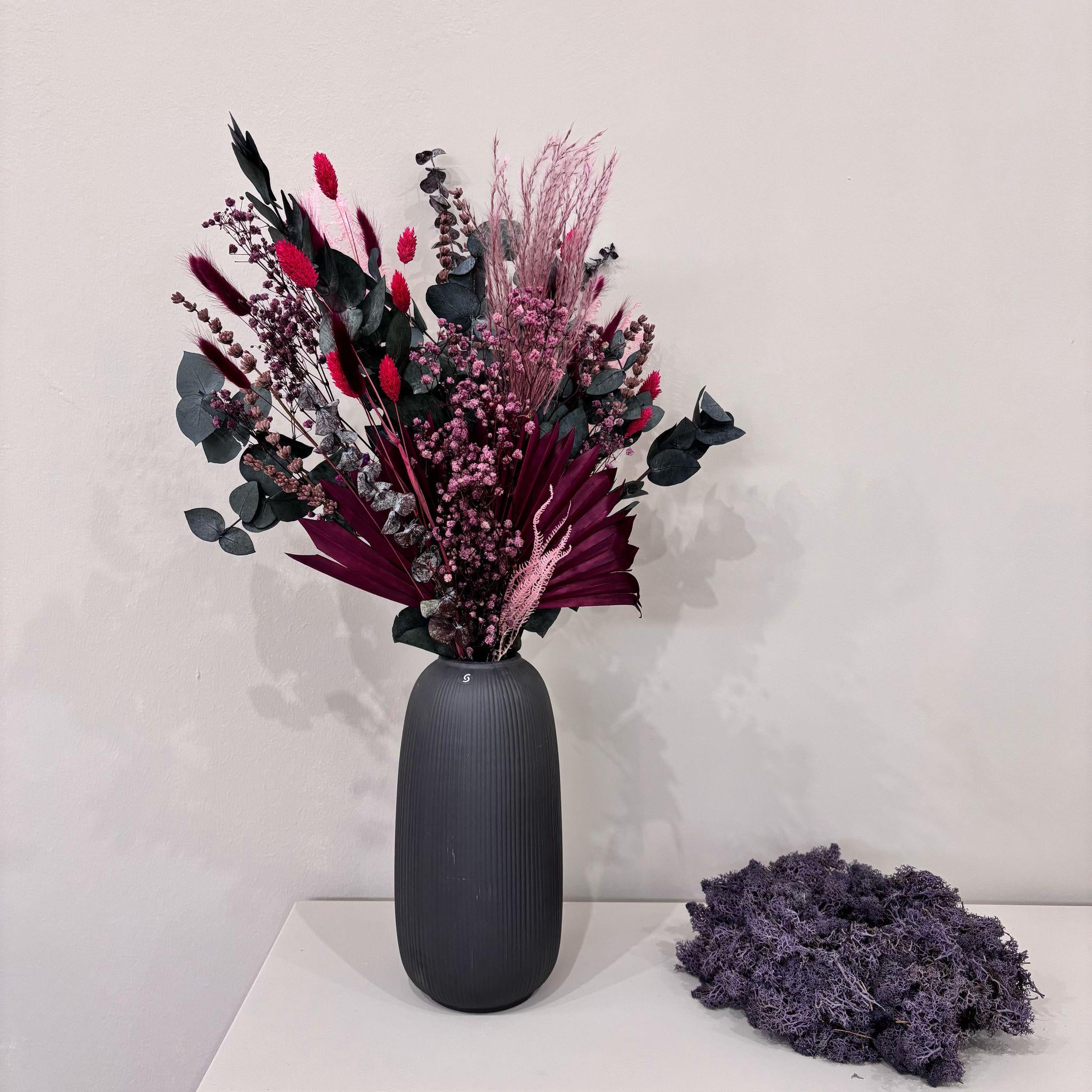 Touch of Berry: Zeitlose Eleganz in Beerentönen - Trockenblumenstrauß fürs ganze Jahr - Lykke&You GmbH