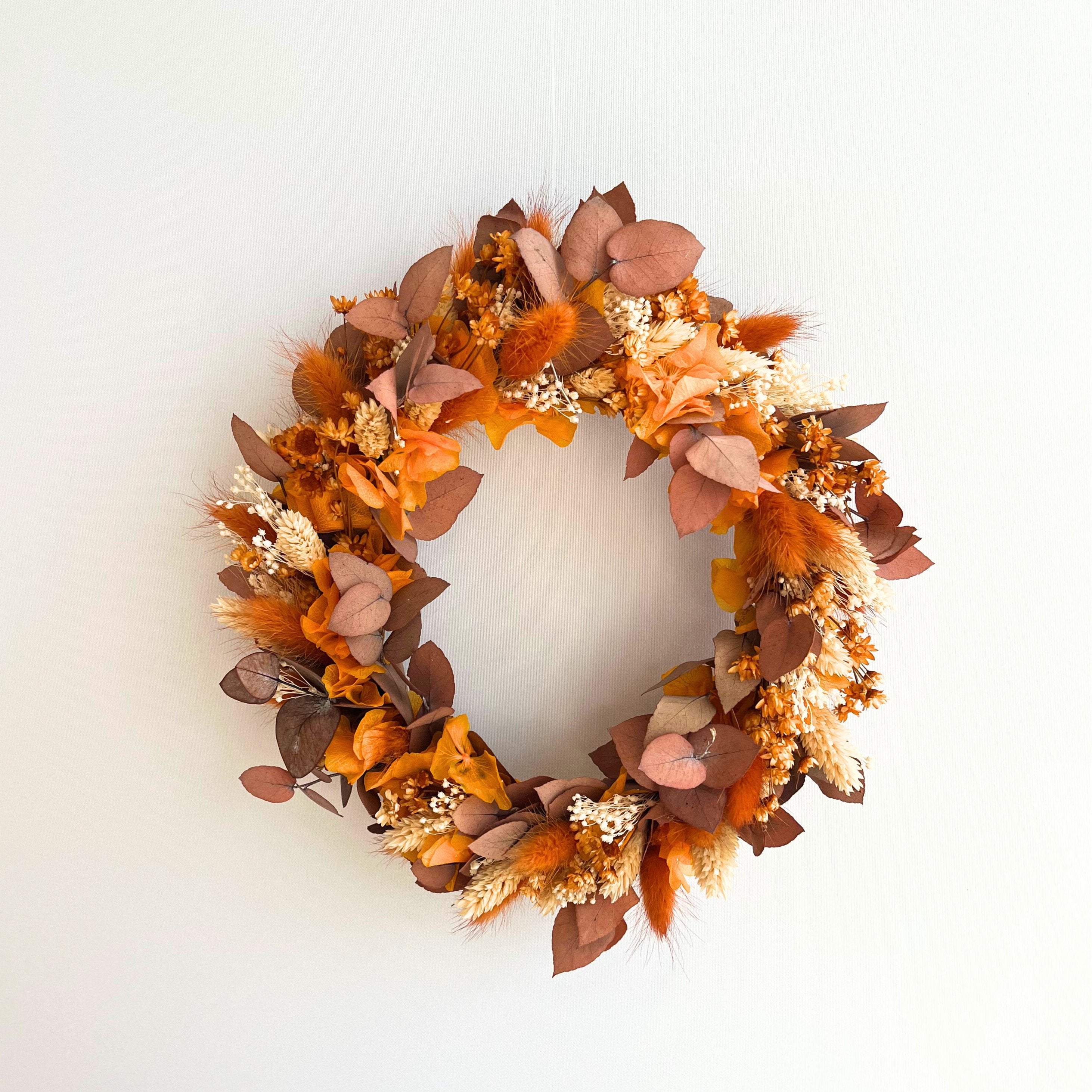 Trockenblumenkranz in herbstlich orange - Lykke&You GmbH