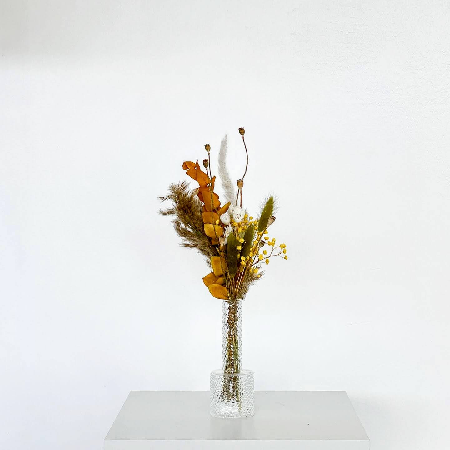 Herbstliche Harmonie: Mini-Trockenblumenstrauß in kräftigen Tönen - Lykke&You GmbH