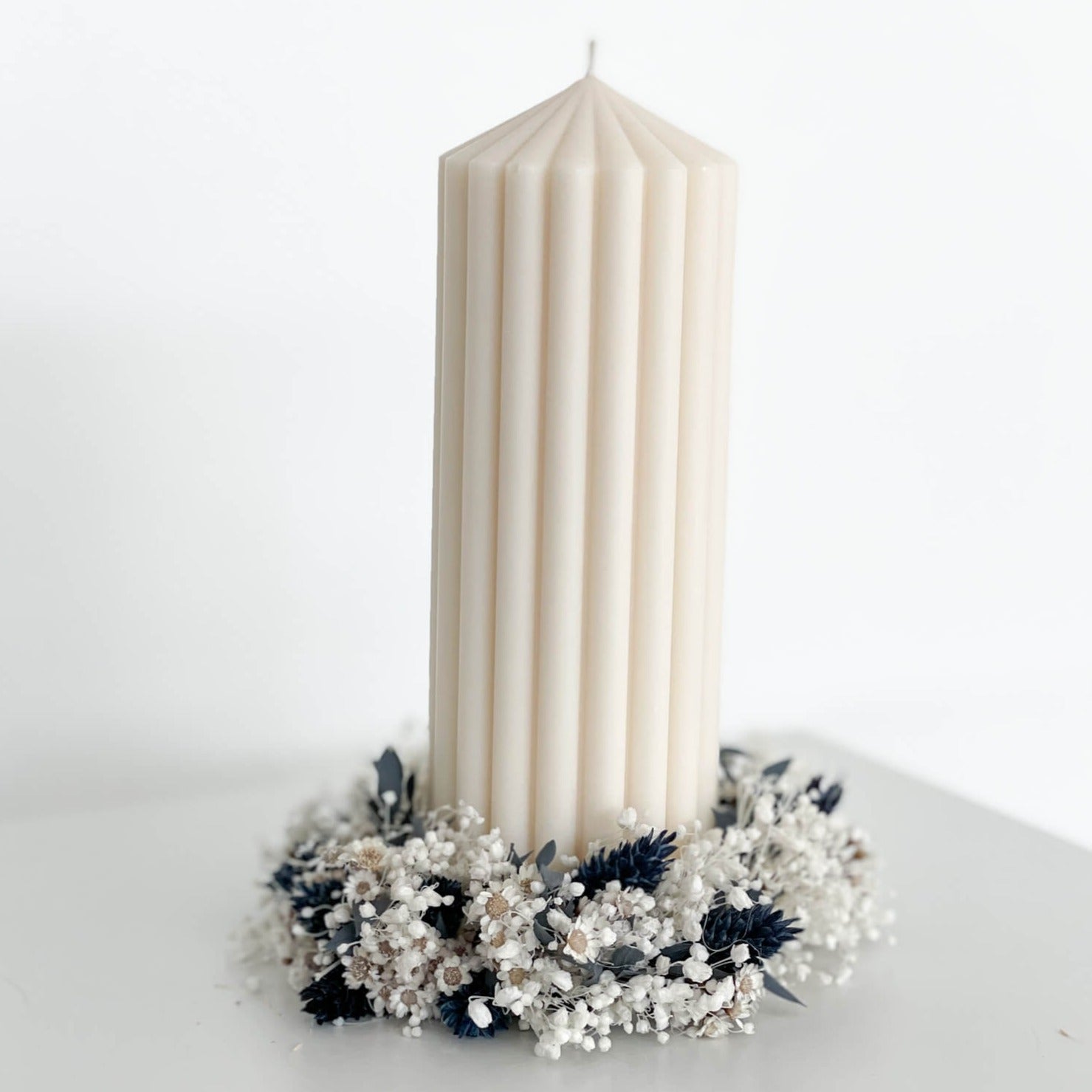 Candle wreath for pillar candles