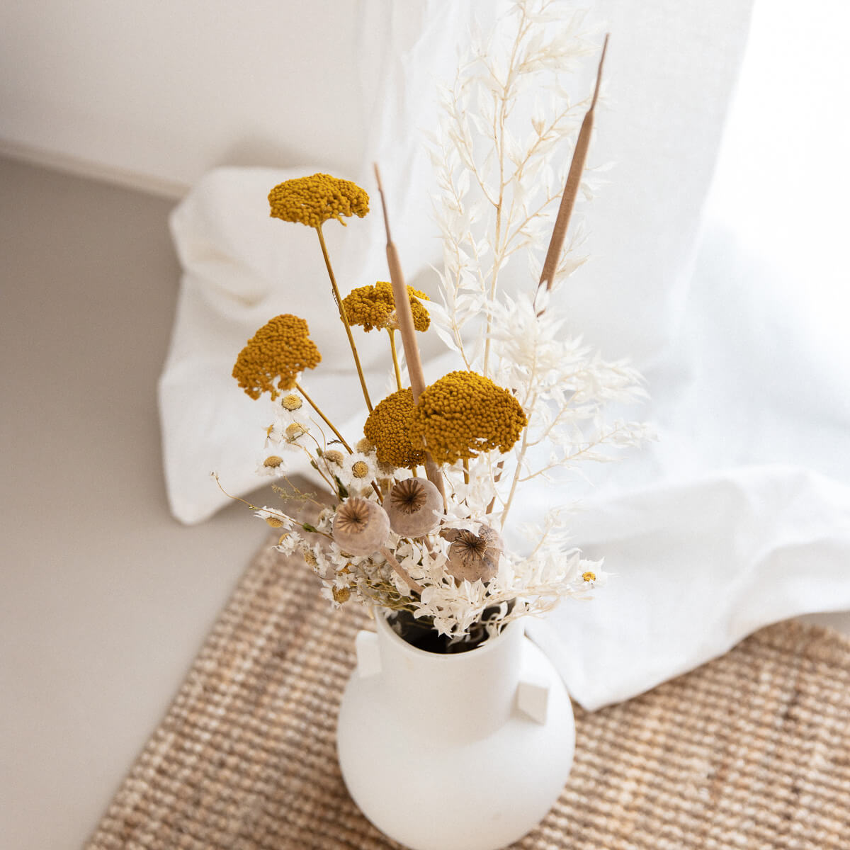 Sunny wildflower splendor - dried flower bouquet full of spring joy