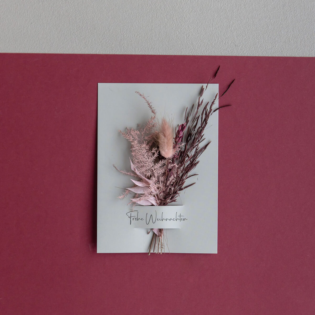 Weihnachtskarten mit Trockenblumen II - Lykke&You GmbH