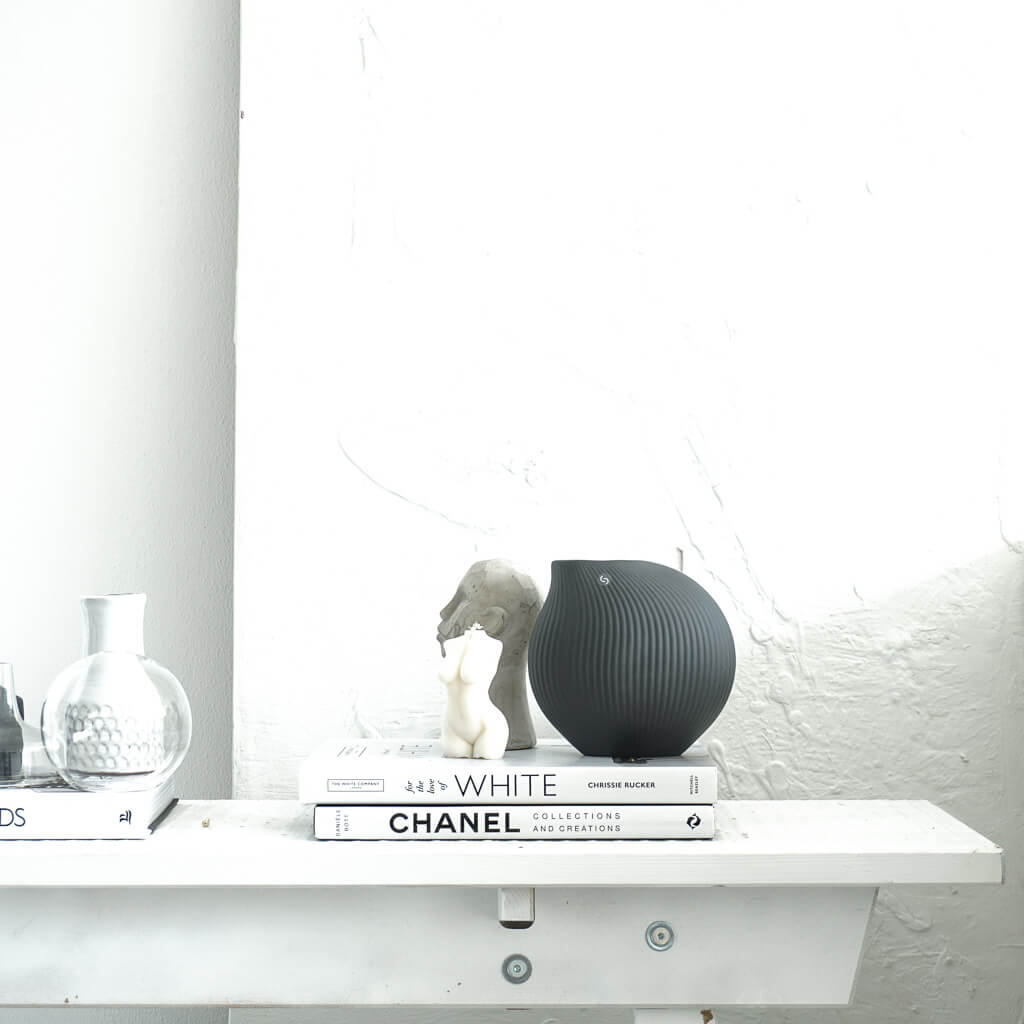 Vase grau rund